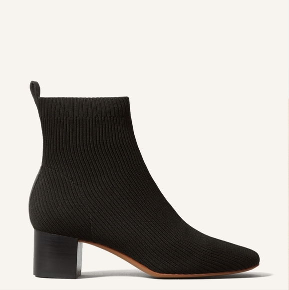 Everlane The Glove Boot In Black Size 8.5 Made With Textured Reknit Fabric